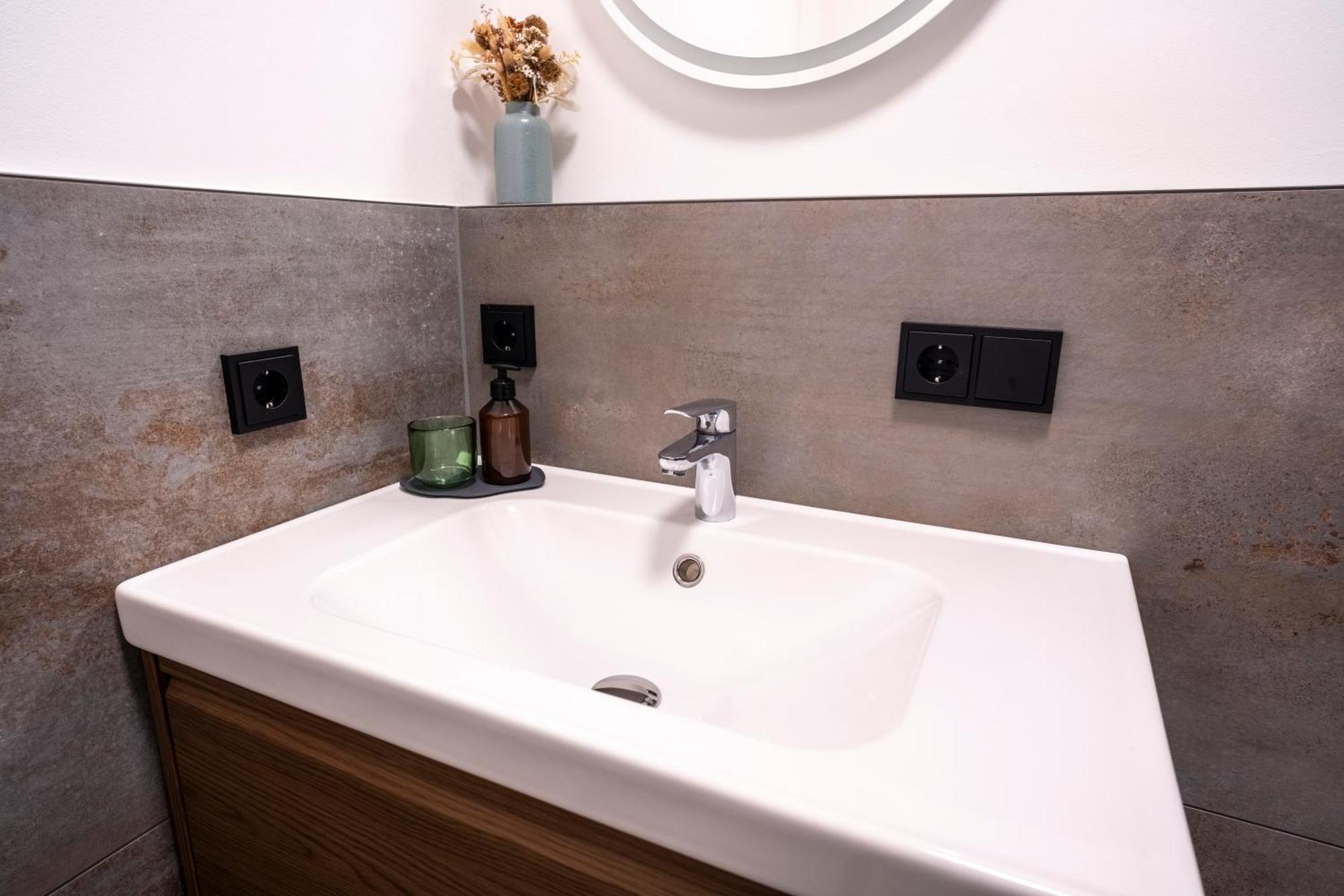 Suite Apartment Modern Getaway - Neu Renoviert - Strobl Am Wolfgangsee Zewnętrze zdjęcie